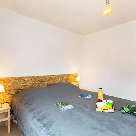 La Chenaie-5 By Interhome Апартаменты